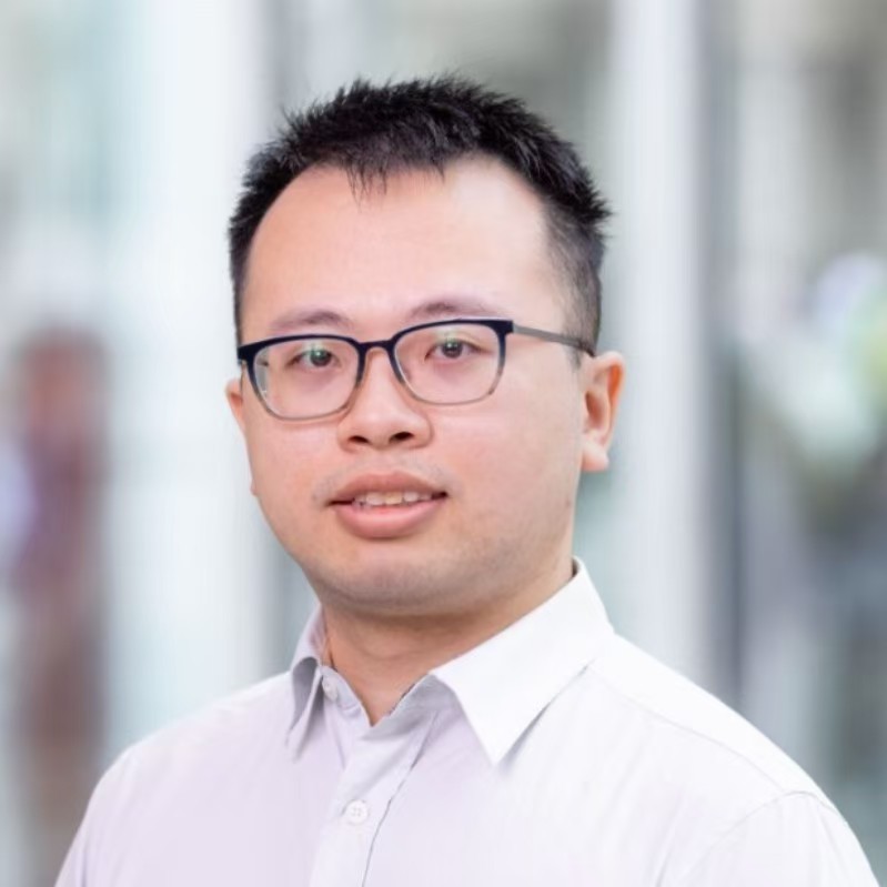 Dr Yuxiang Feng Photo